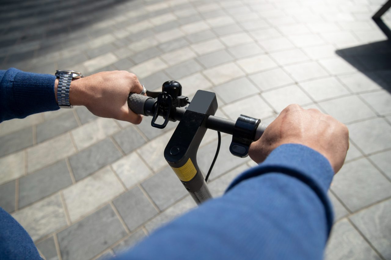 Toyvian Cloche en Alliage Polyvalente pour Vélo et Trottinette, Légère et Montable à Gauche ou Droite, Lot de 14 Pièces pour VTT et Accessoires de Cyclisme